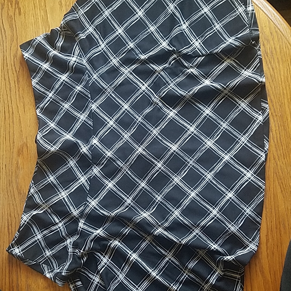 Lane Bryant Plus Size 26 Black and White Skirt